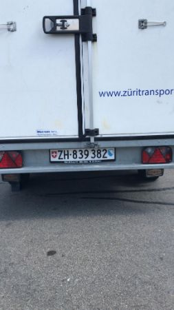 Qualitätiver Schweizer Umzug Umzugtransporter Unterramsern